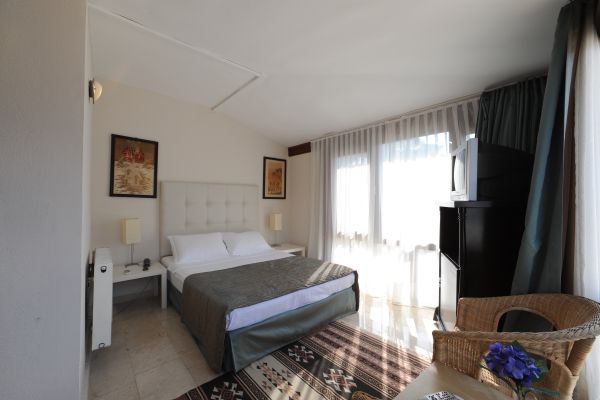 Barbarossa Club (Kaş)